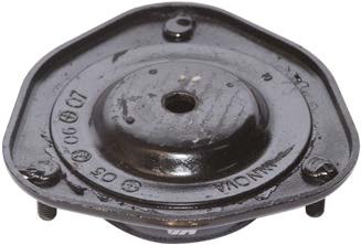 REAR STRUT MOUNTING