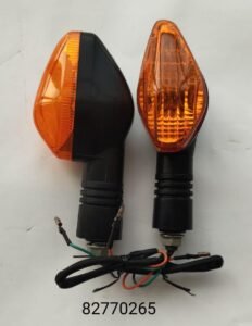 BLK TWISTER FRONT (RH+LH) AMBER