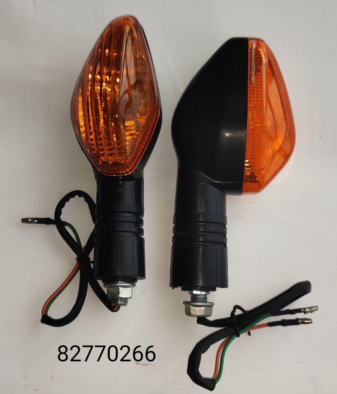 BLK TWISTER REAR (RH+LH) AMBER