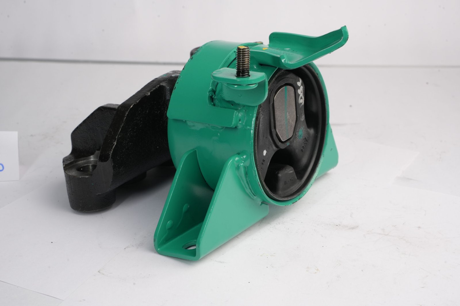 INSULATOR ENGINE MOUNT LH (2022 ONWARDS)
