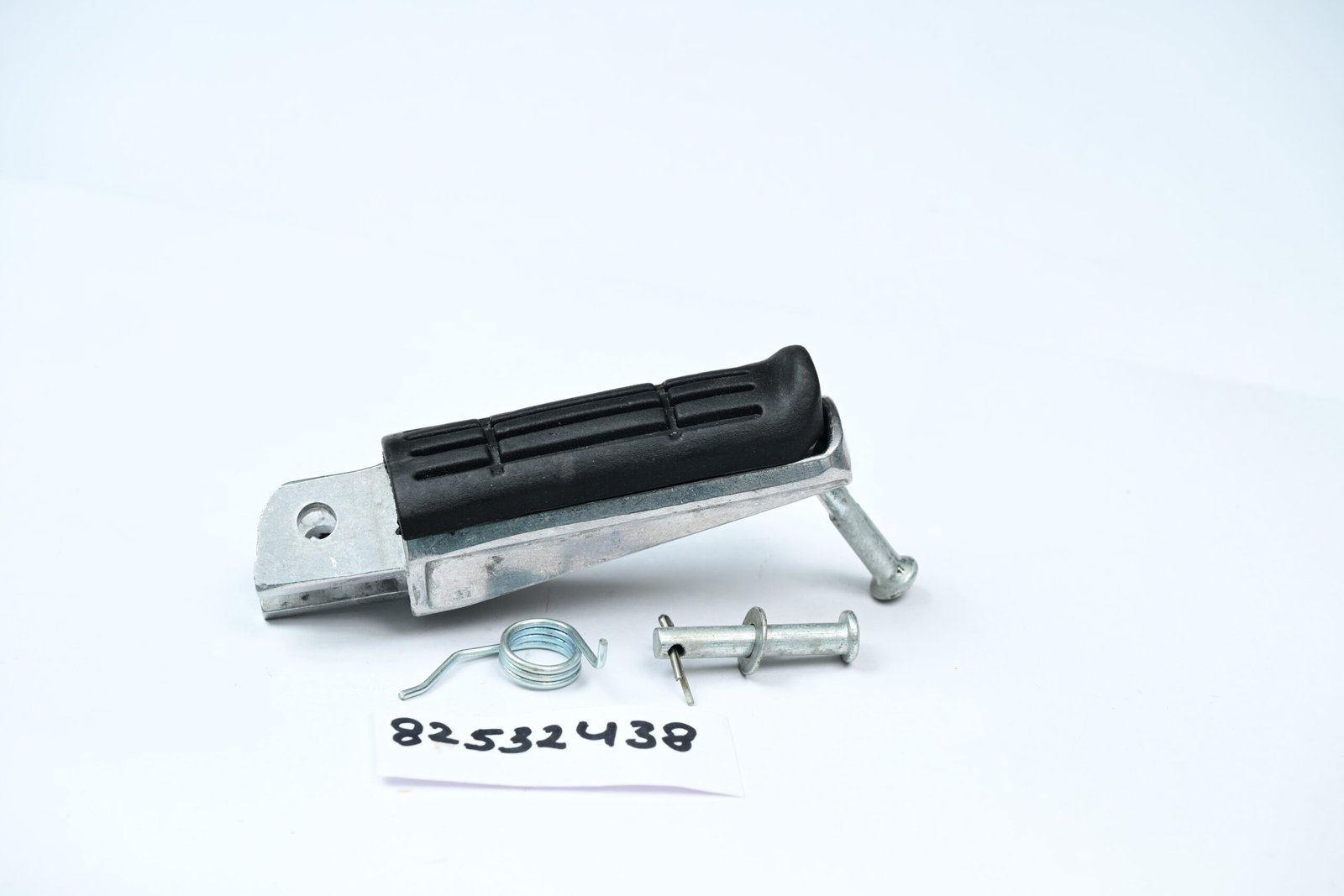 FZ FRONT LH FOOTREST ASSY